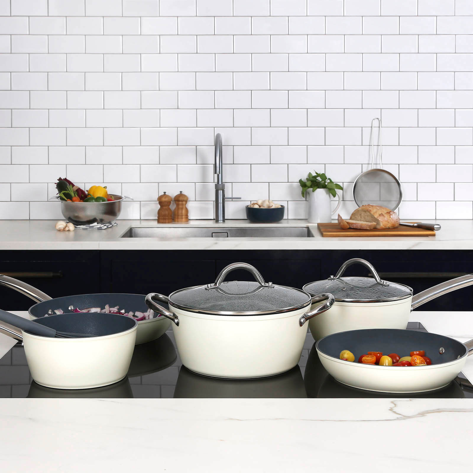 pan-set-colour-Cream